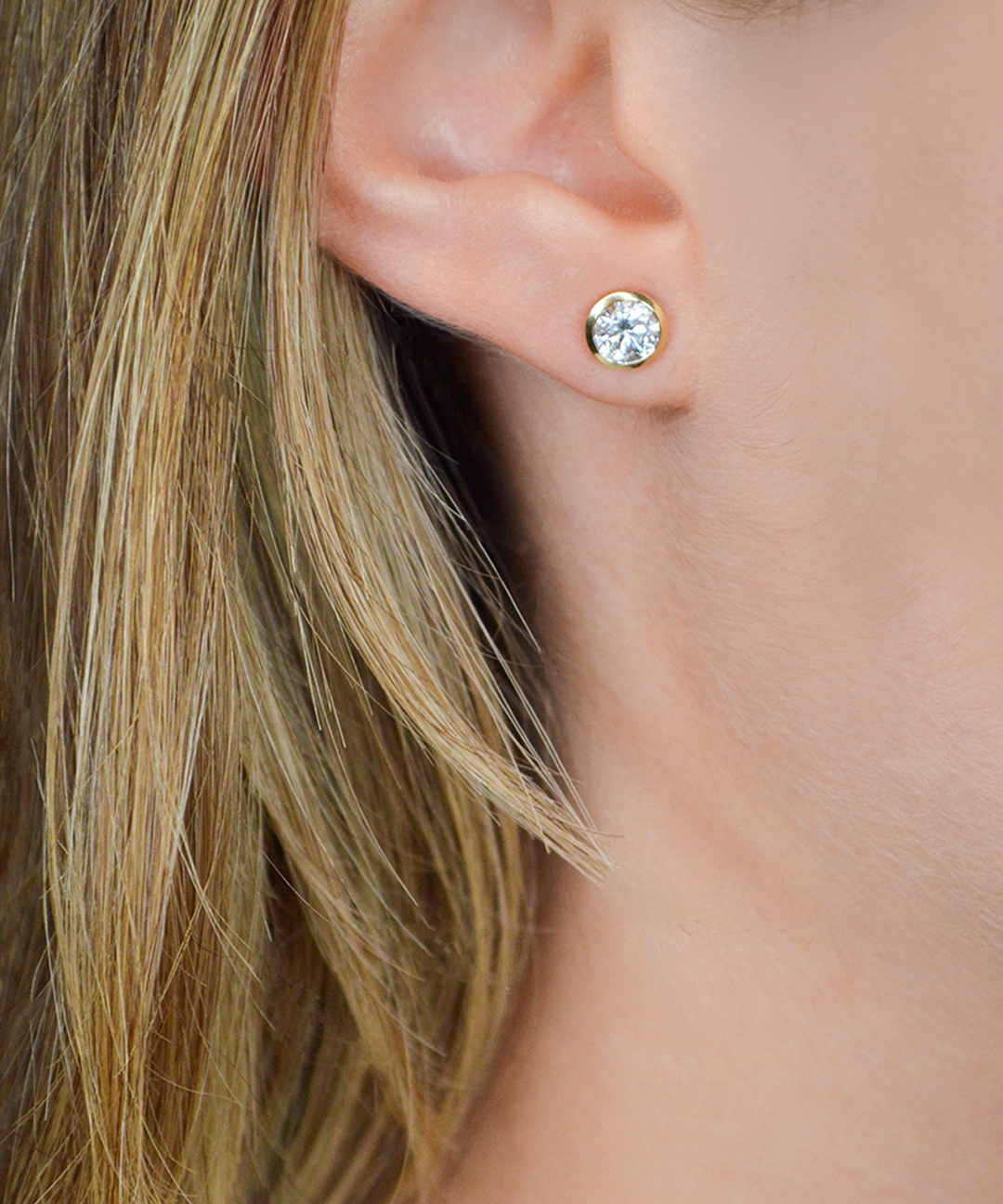 1.01ct Diamond Platinum Bezel Stud Earrings