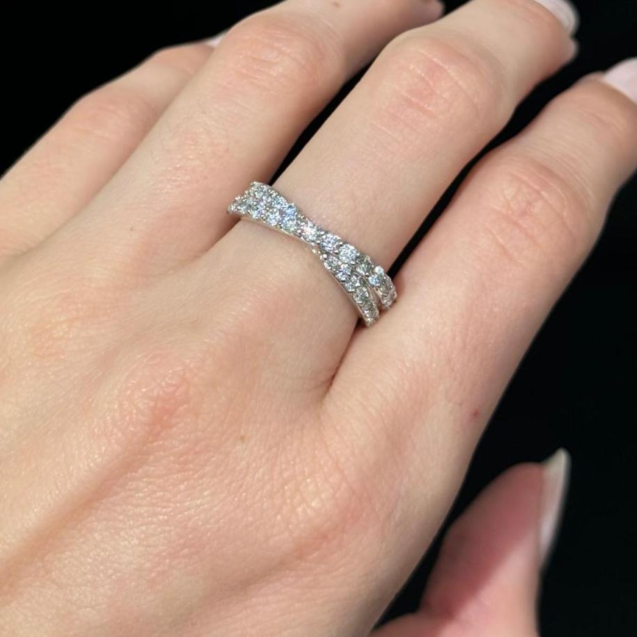 1.0ct Diamond 14K Gold Crossover Ring