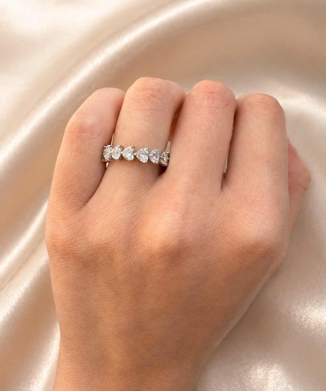 2.78ct Diamond 18K Gold Heart Eternity Ring