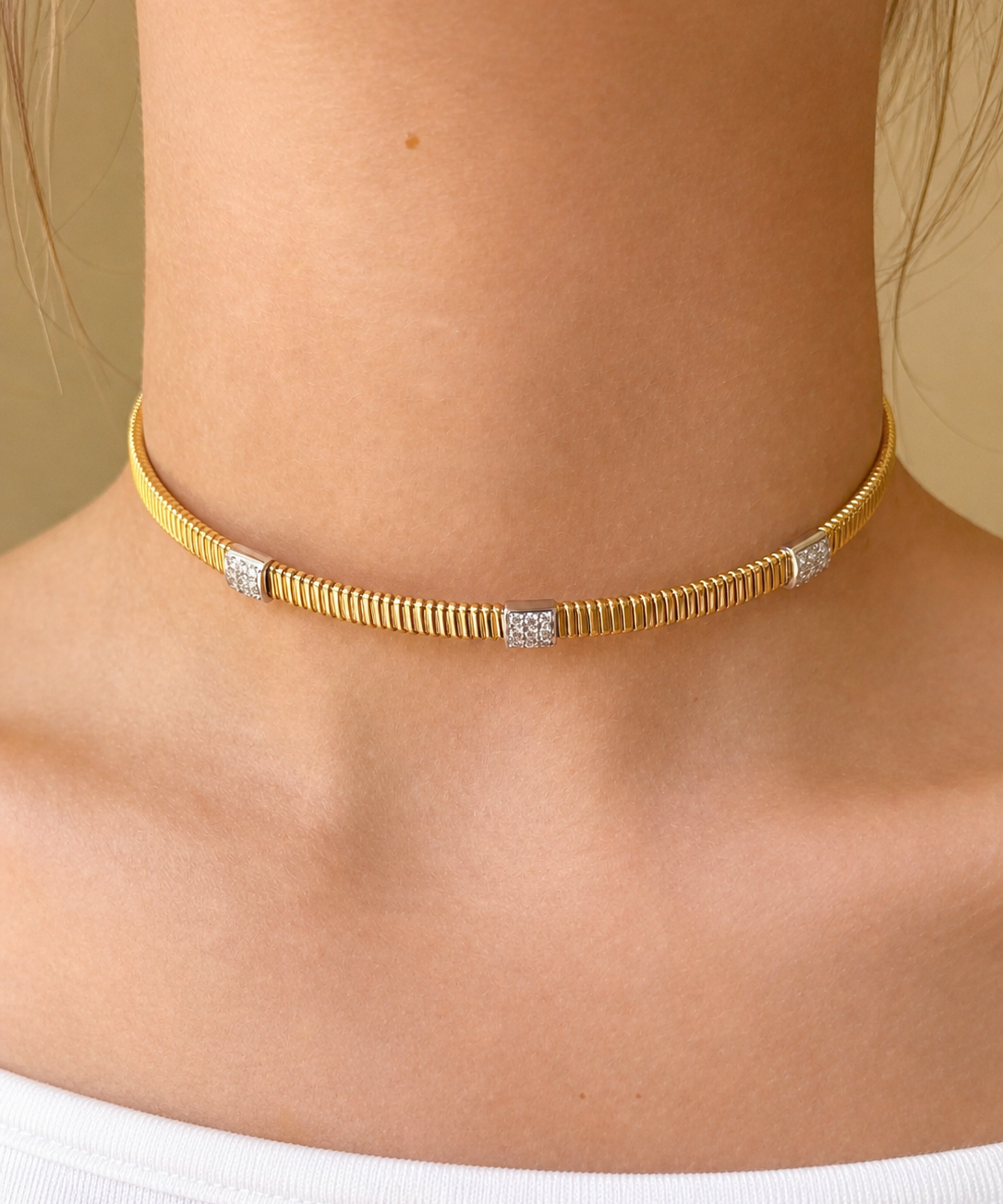 1.21ct Diamond 18K Italian Gold Choker Necklace