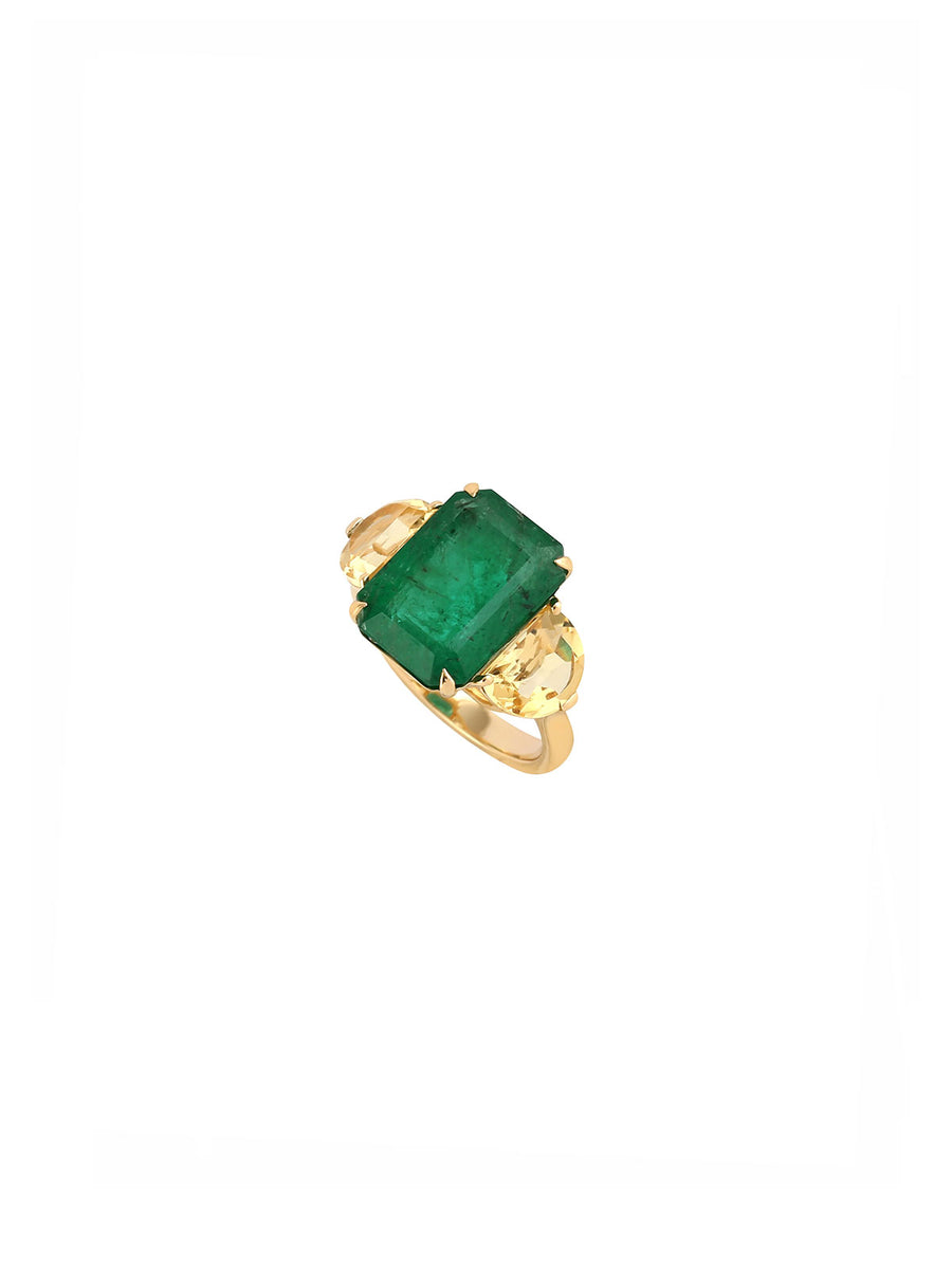 10.32cts Emerald Citrine 18K Gold Three Stone Cocktail Ring