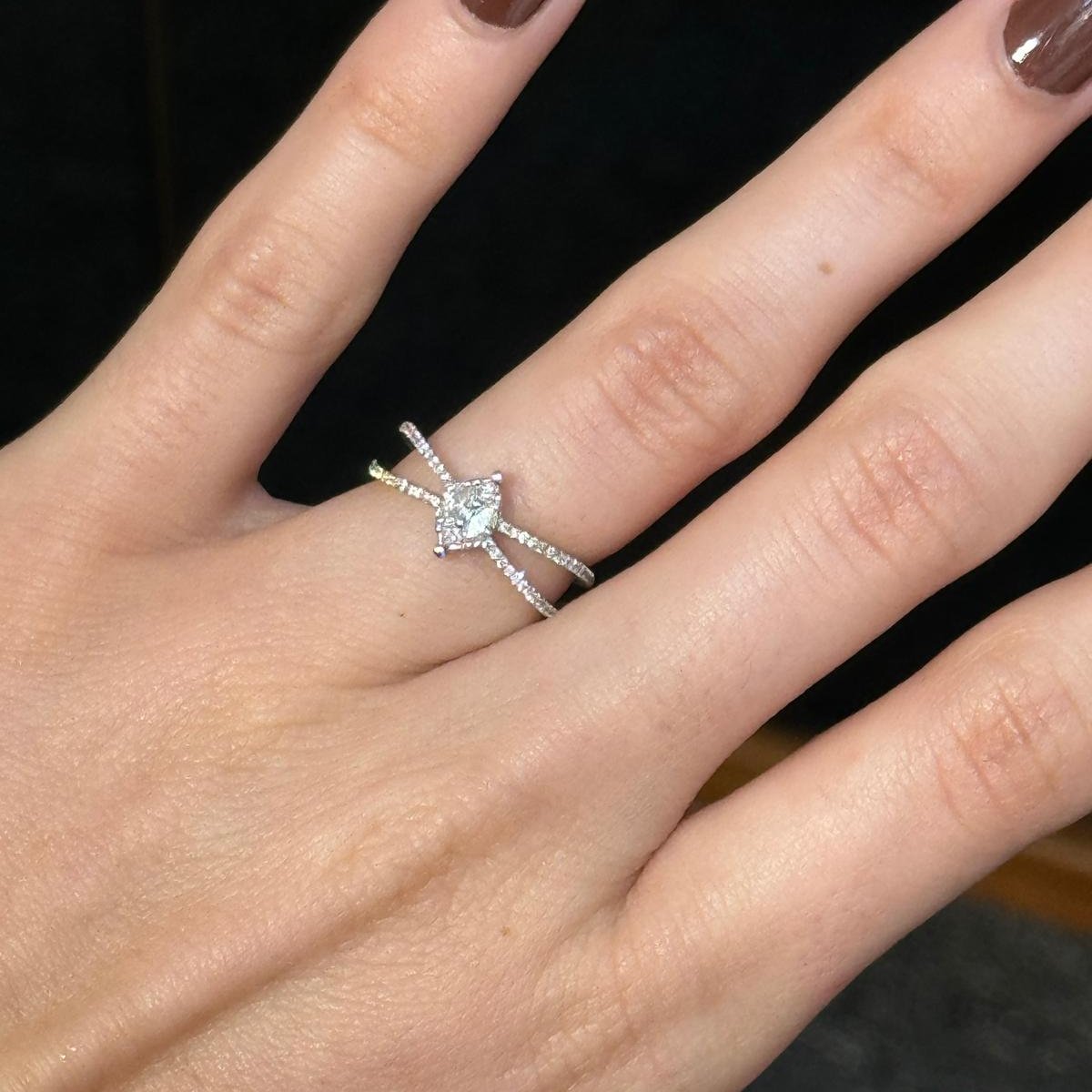 0.75ct Diamond 18K Gold Illusion Marquise Set Ring