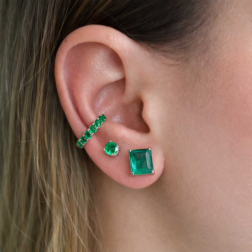 2.74ct Emerald 18K Gold Black Rhodium Stud Earrings