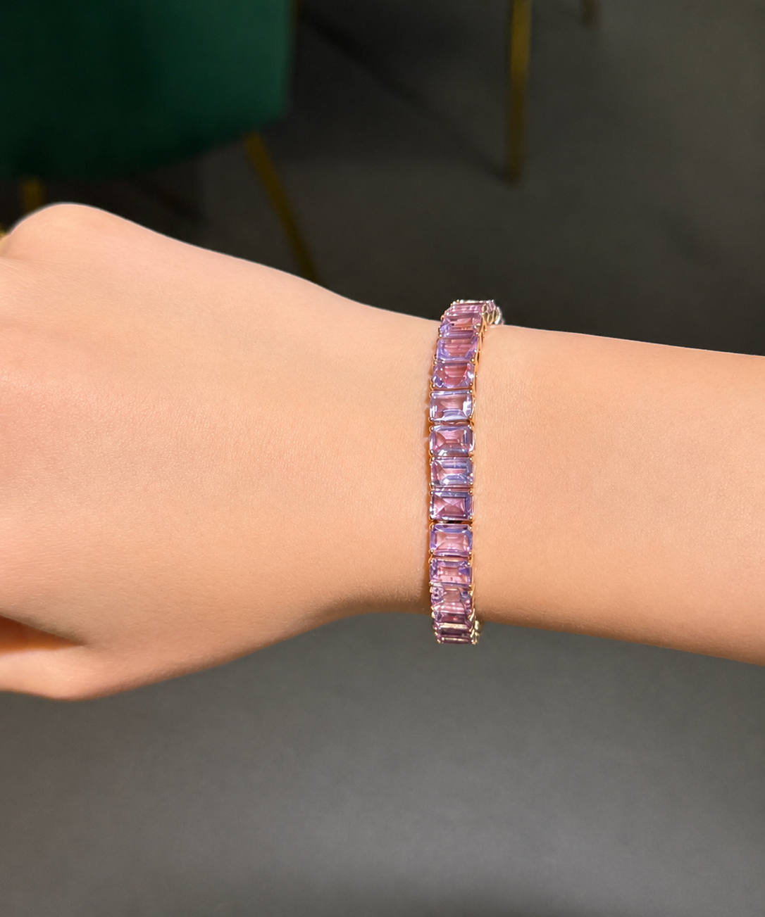 29.45ct Amethyst 18K Gold Tennis Bracelet