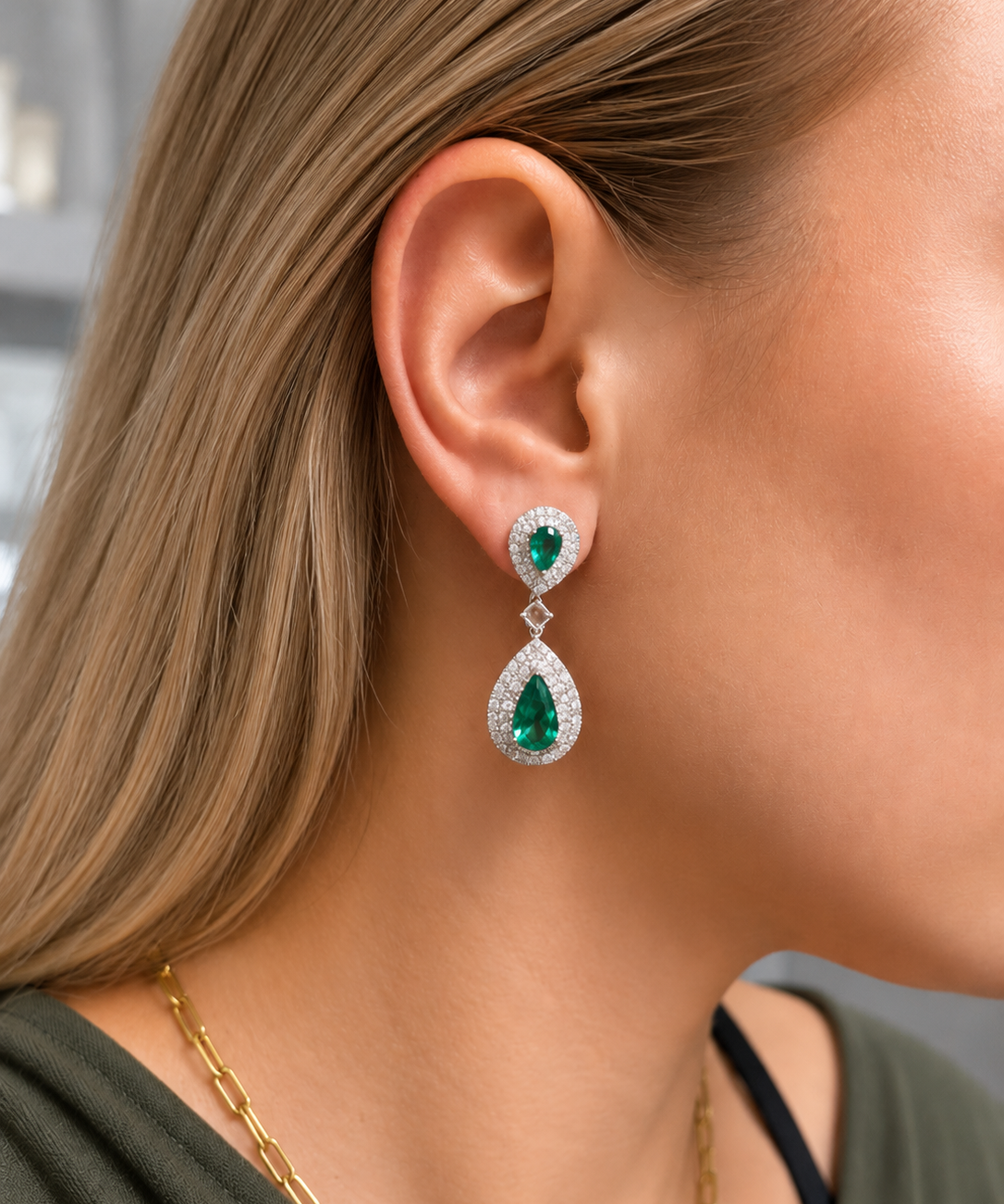 5.89ct Diamond Emerald 18K Gold Drop Earrings