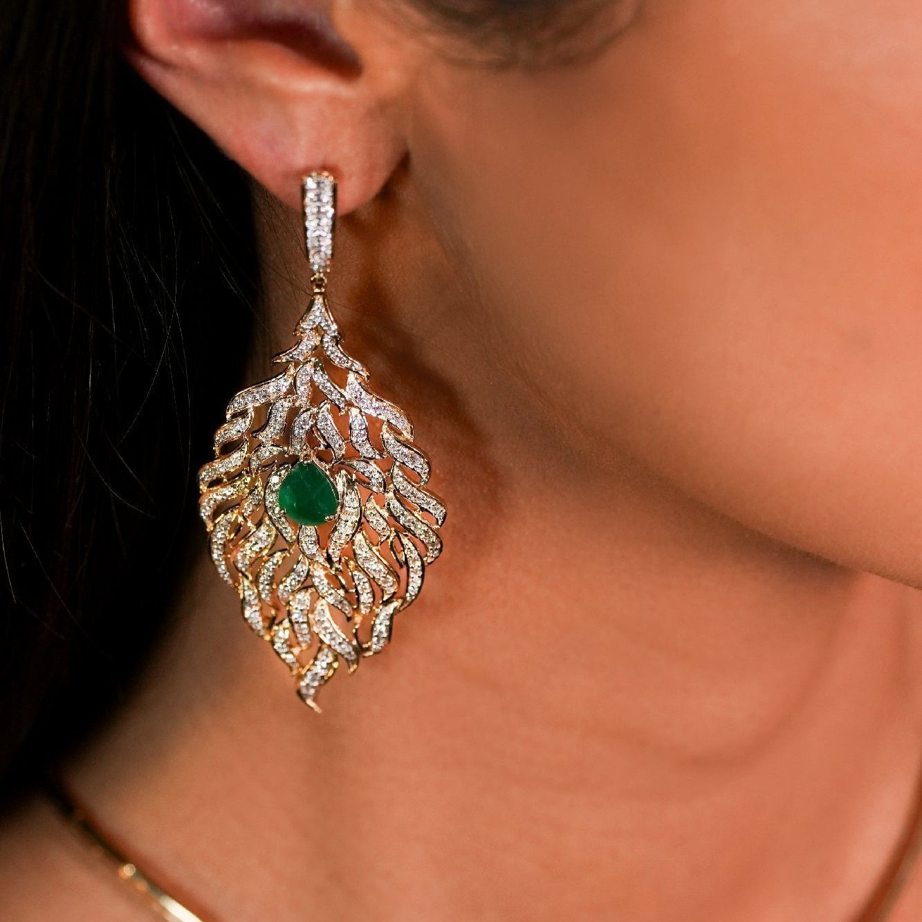 7.5ct Emerald Diamond 14K Gold Leaf Earring