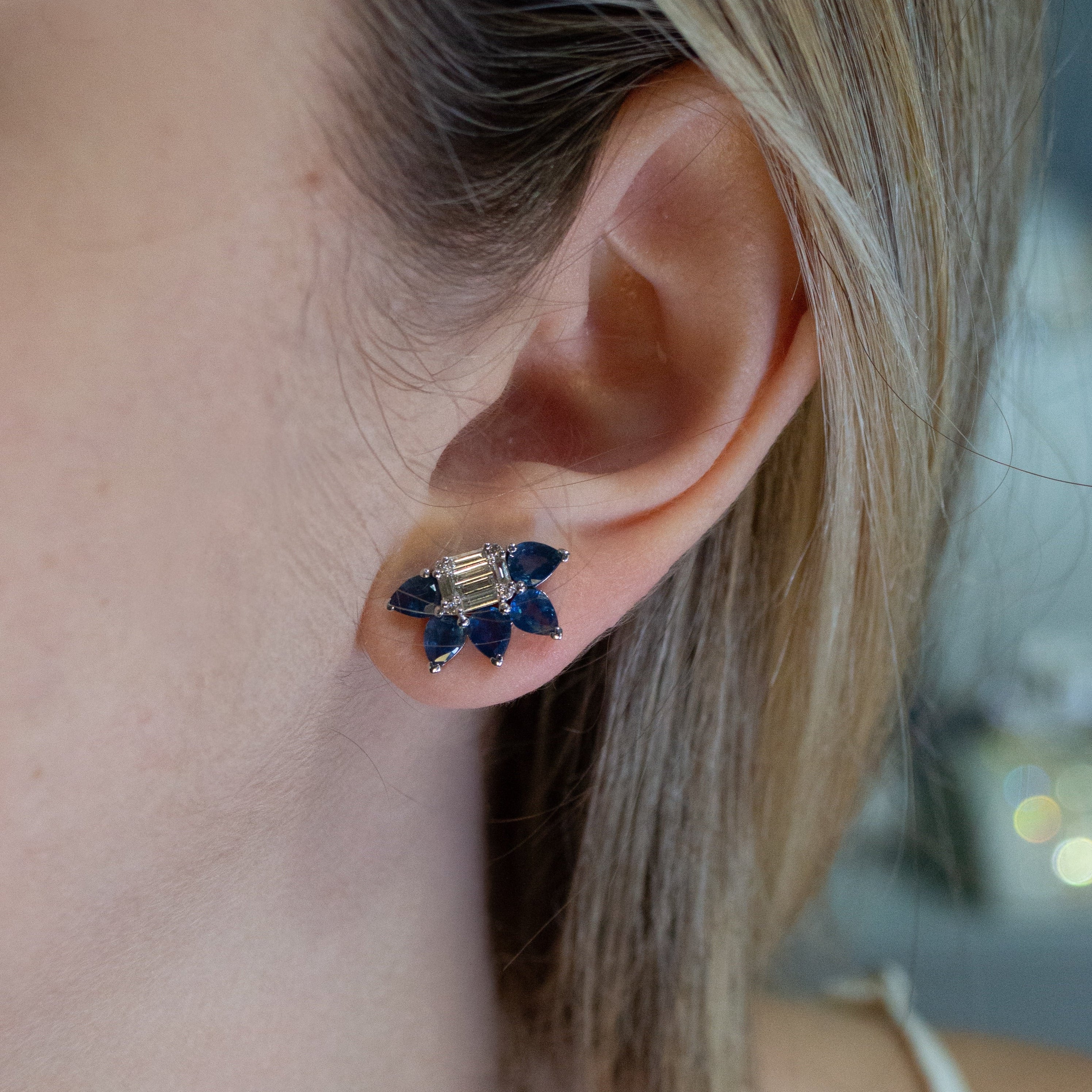 2.50ct Diamond Sapphire 18K Gold Earrings