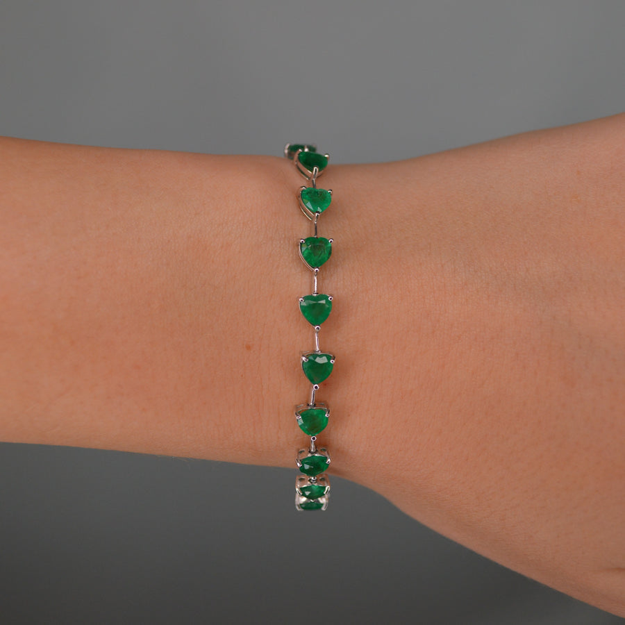 8.42ct Emerald 18K Gold Heart Link Bracelet