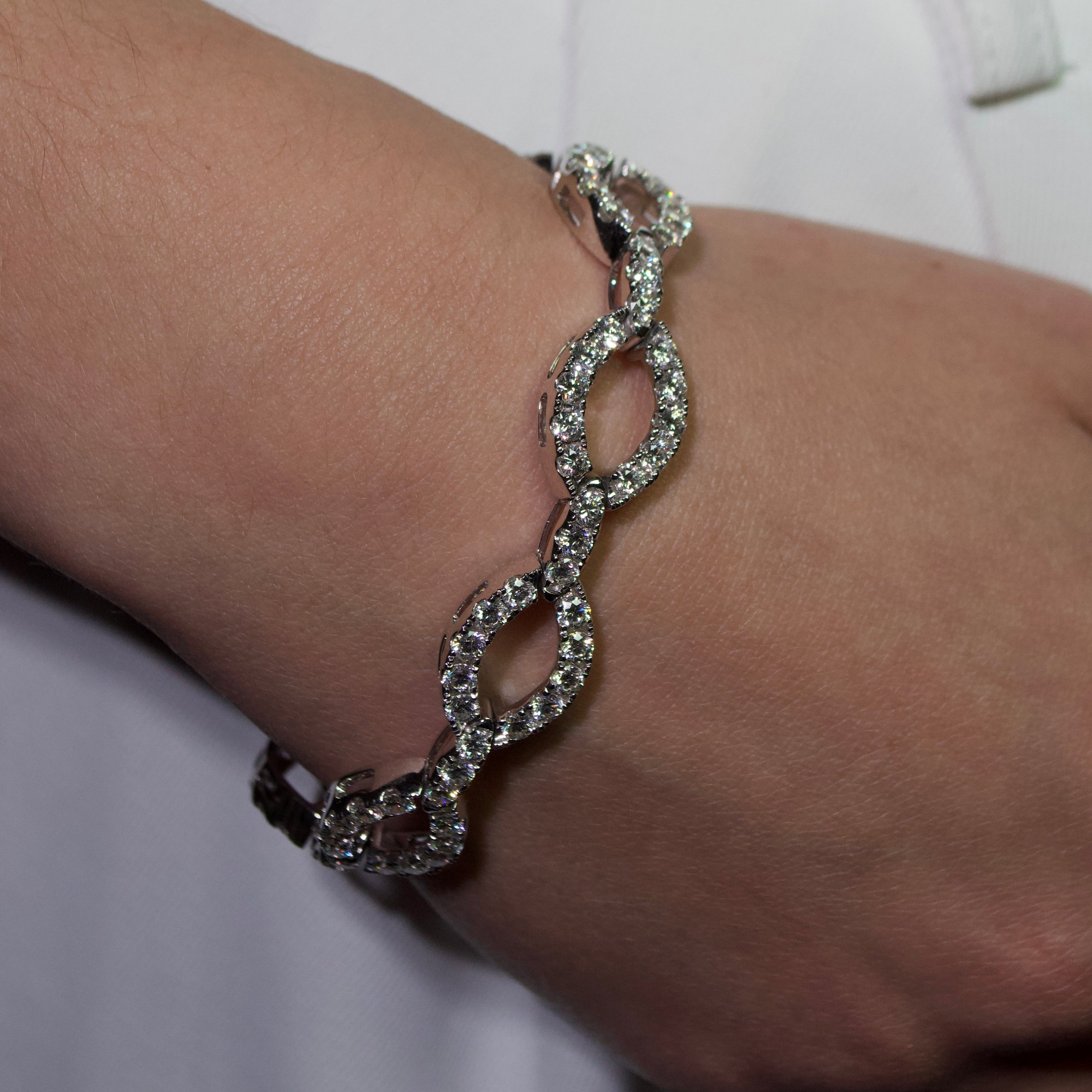 9.6ct Diamond 18K Gold Multi Bangle Bracelet