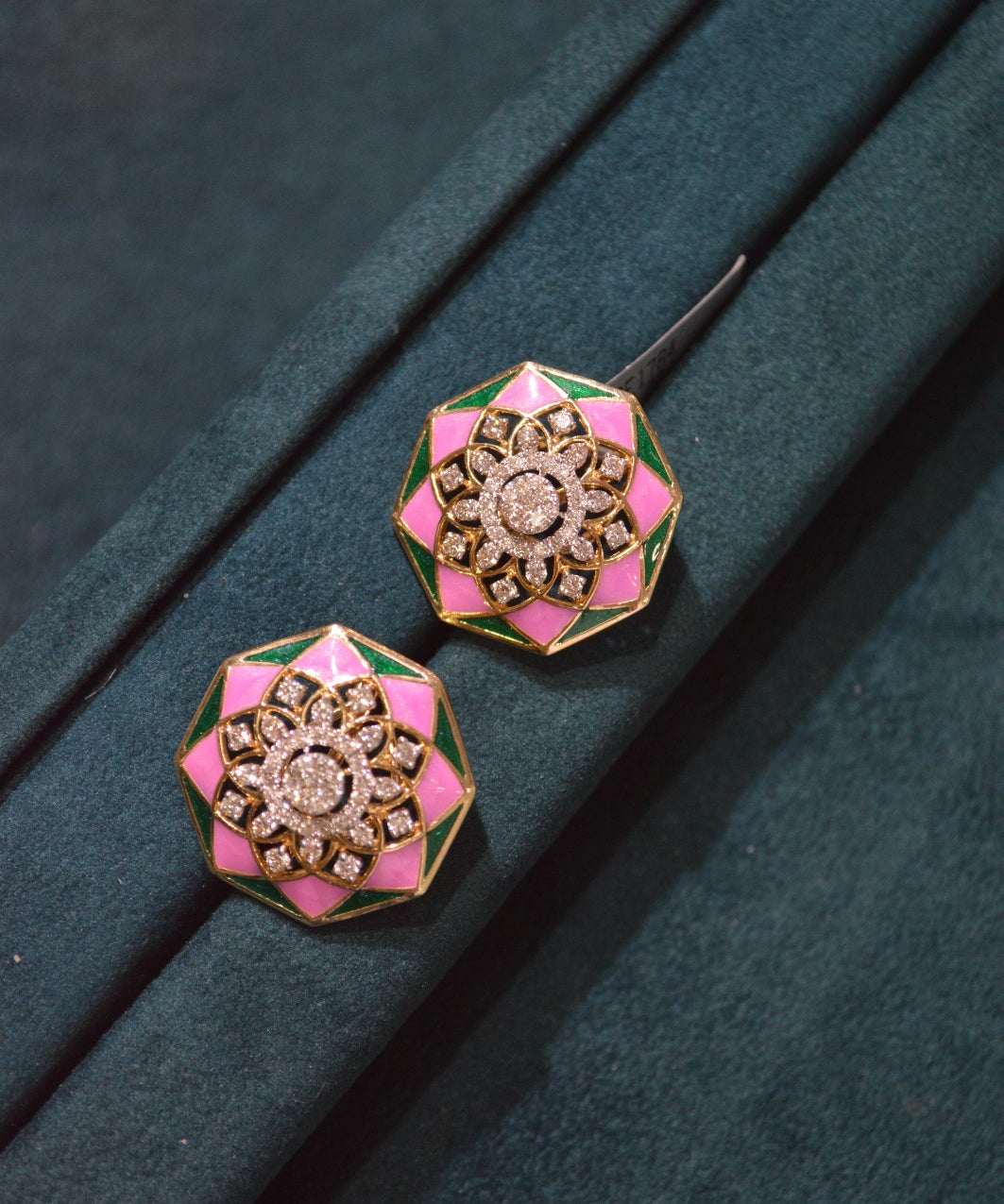 1.34ct Diamond 14K Gold Flower Carved Earrings