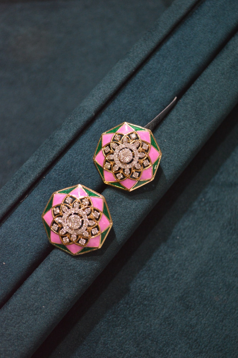 1.34ct Diamond 14K Gold Flower Carved Earrings