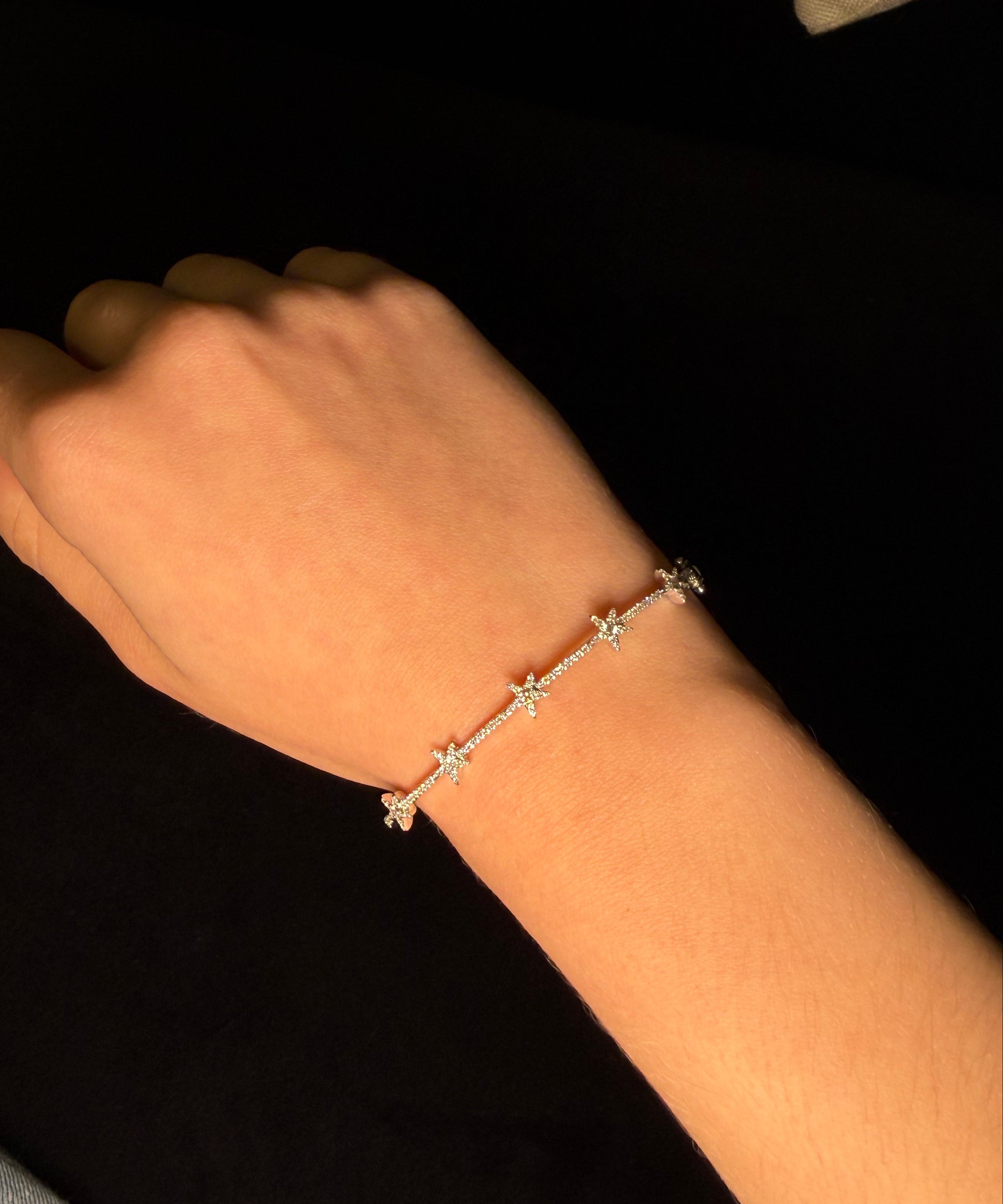1.04ct Diamond 14K Gold Star Bangle Bracelet
