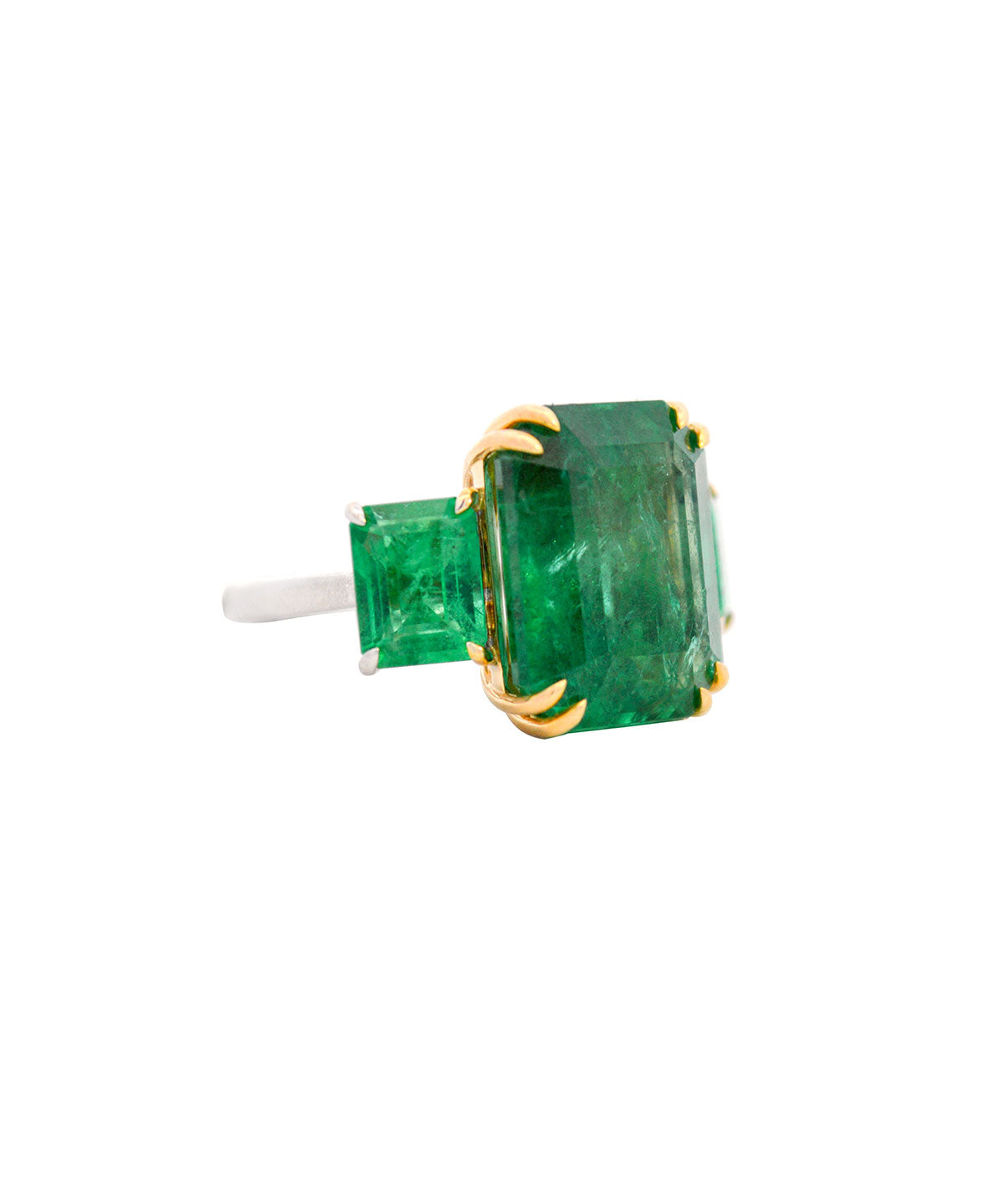 15.75ct Zambia Emerald 18K Gold Cocktail Ring