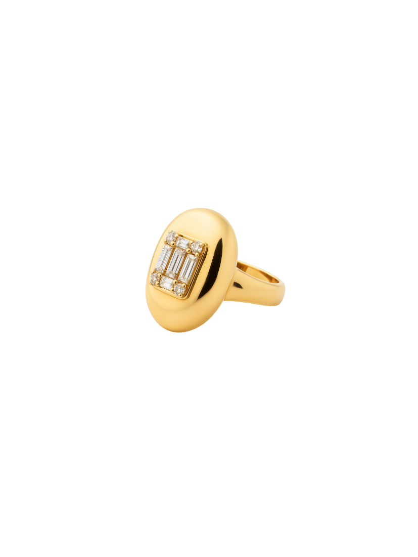 0.56ct Diamond 18K Gold Illusion Button Ring