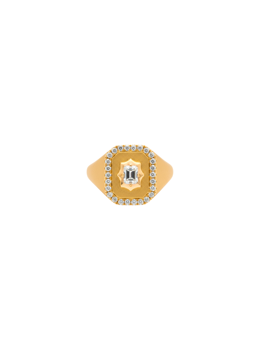 0.34ct Diamond 18K Gold Button Ring