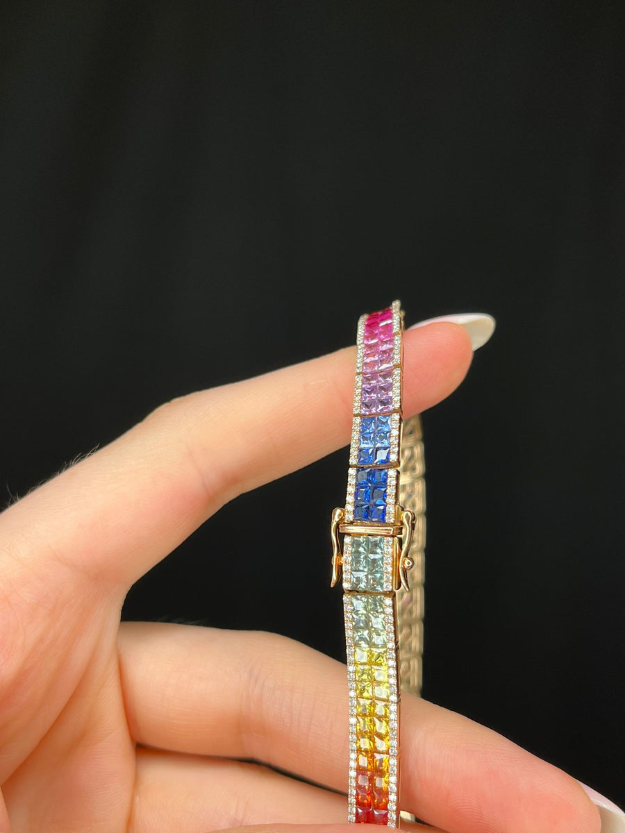 27.47cts Diamond Multi Color Sapphire 18K Gold Link Choker Necklace