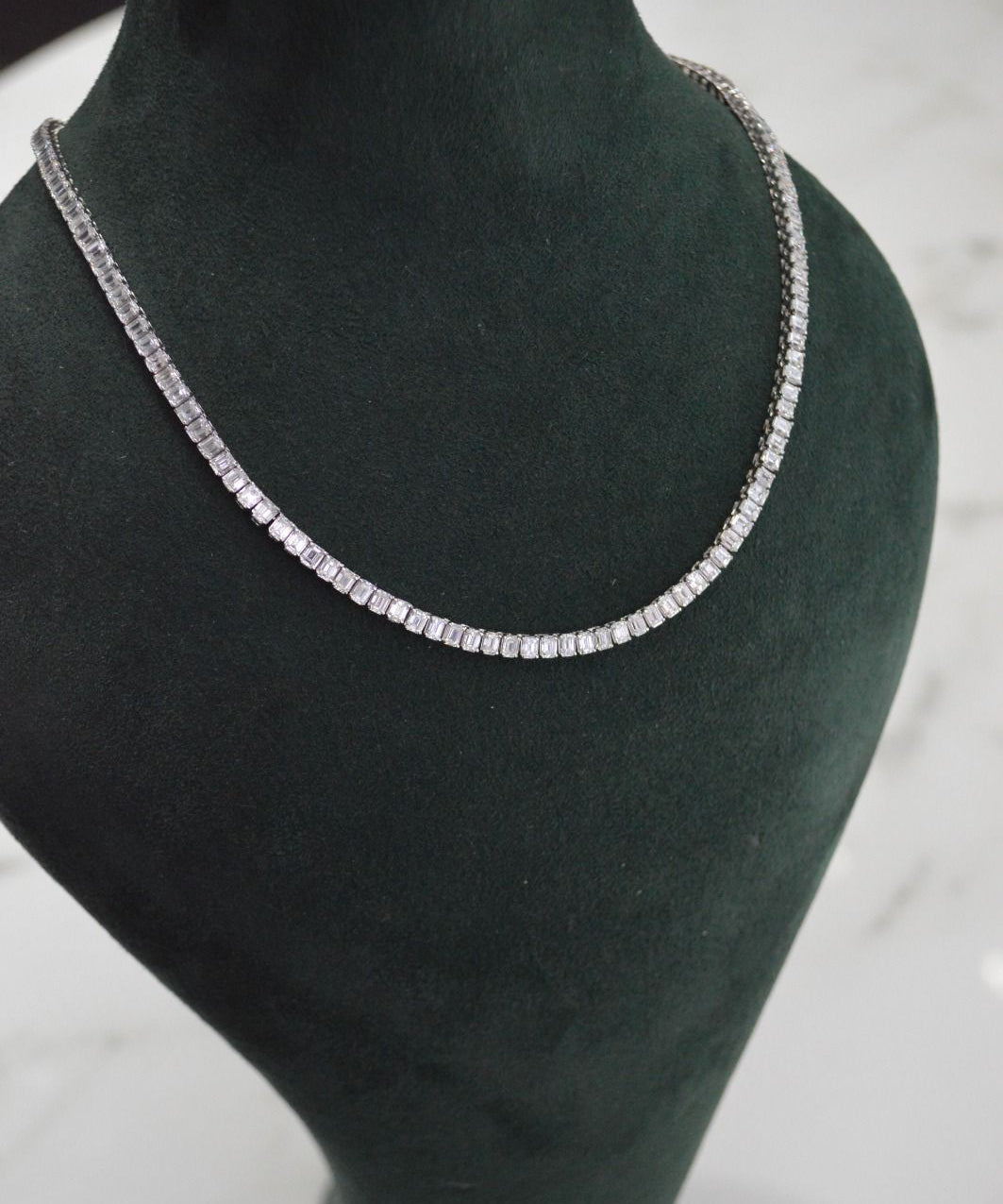 15.50ct Diamond 14K Gold Cut Tennis Necklace