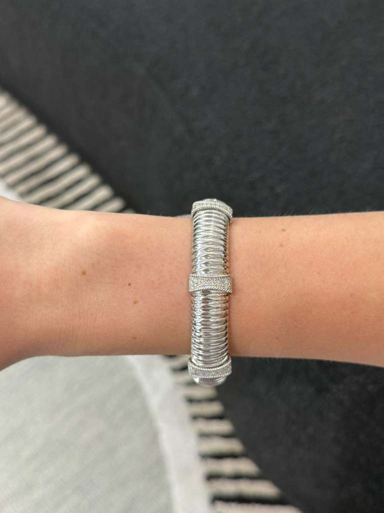 0.62ct Diamond 14K Italian Gold Bangle Bracelet