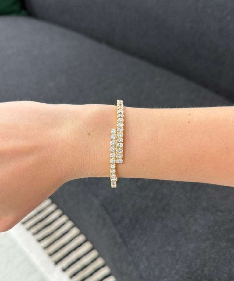 5.85ct Diamond 18K Gold Bypass Bangle Bracelet