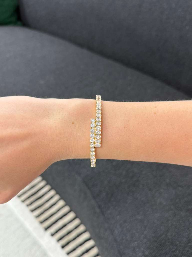 5.85ct Diamond 18K Gold Bypass Bangle Bracelet