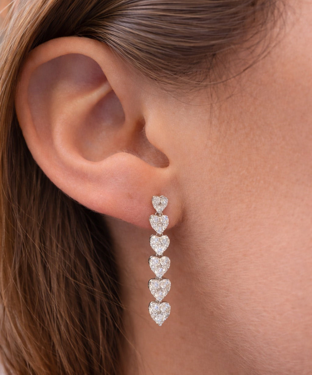 2.00ct Diamond 18K Gold Graduated Heart Linear Dangle Earrings