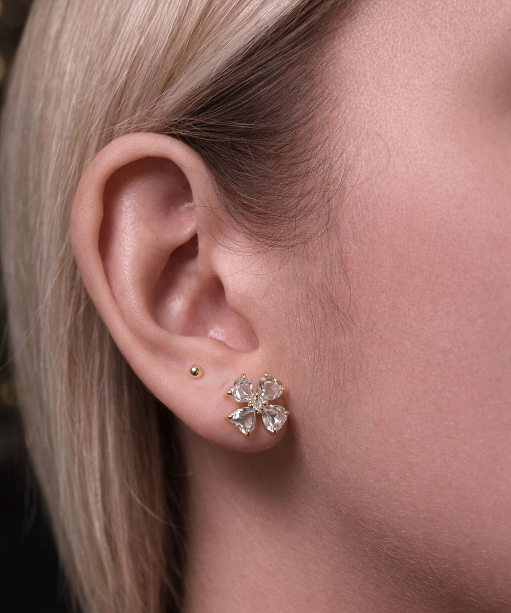 3.3ct Diamond Green Amethyst 18K Gold Heart Cut Clover Stud Earrings