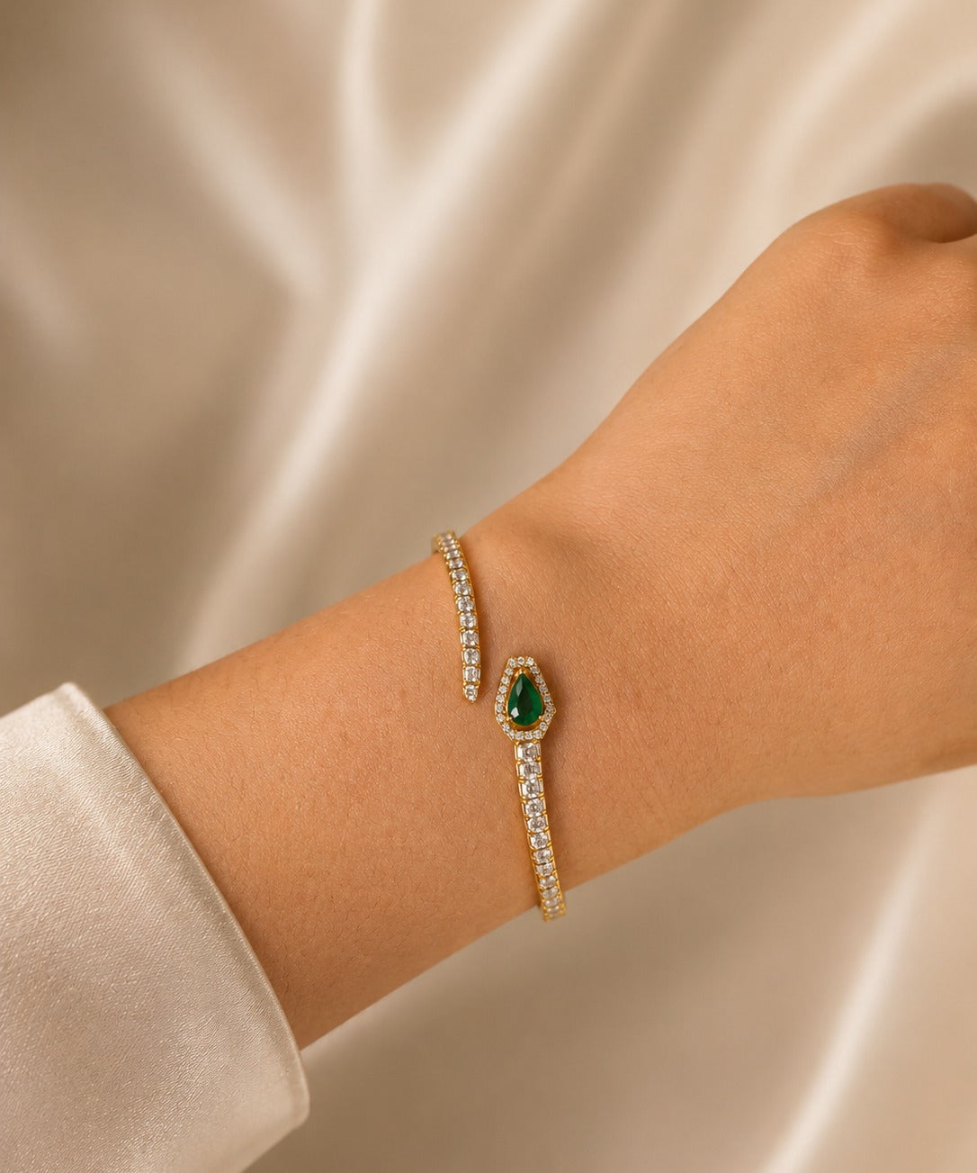 2.13ct Diamond Emerald 14K Gold Snake Cuff Bracelet