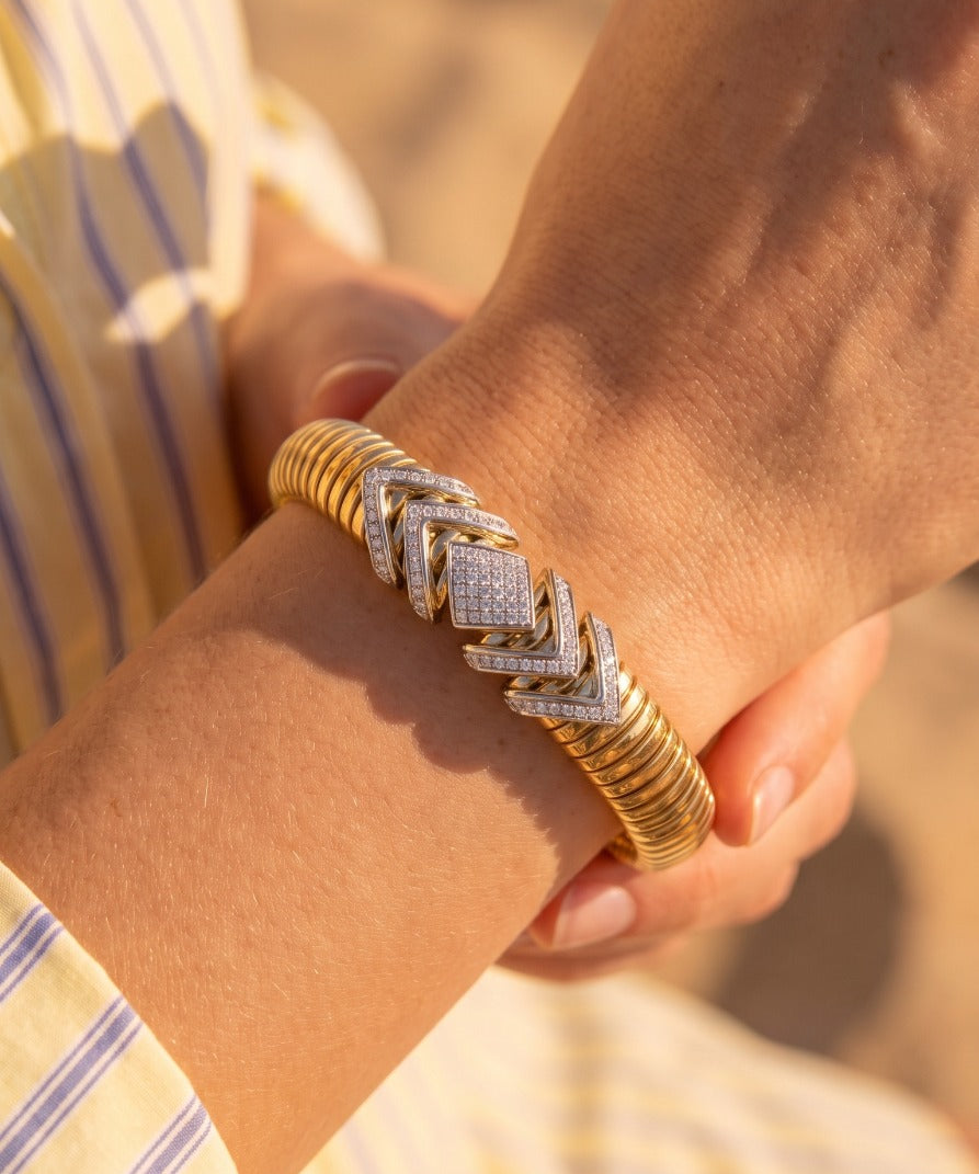 0.85ct Diamond 18K Italian Gold Cuff Bracelet
