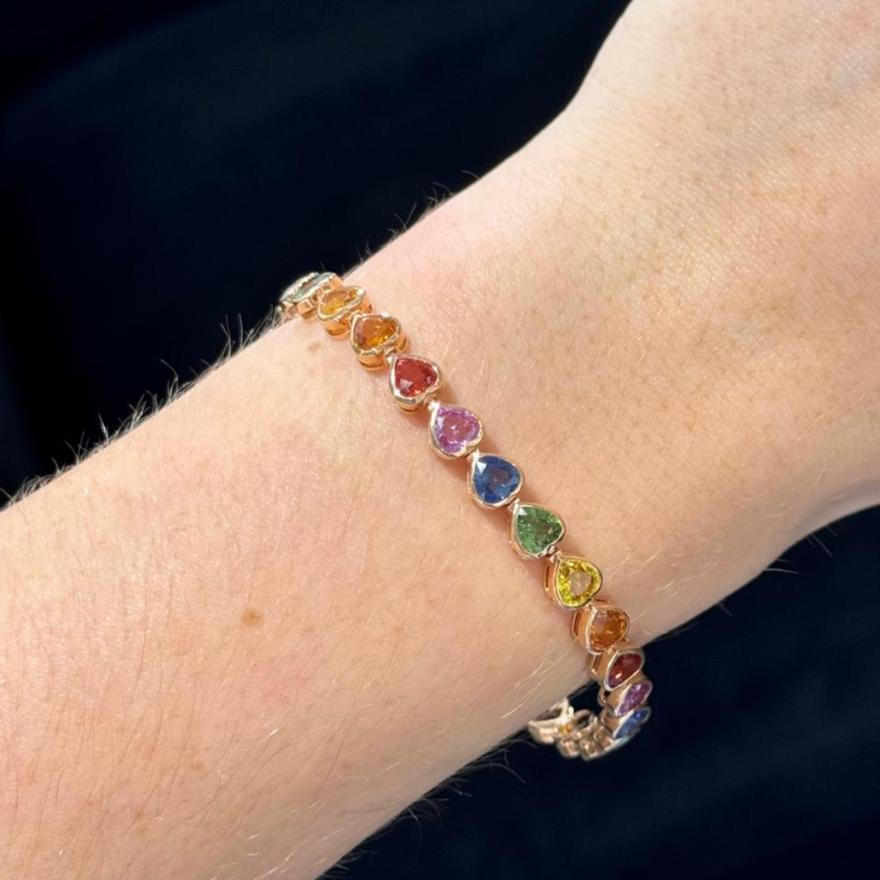 14.58ct Multi Sapphire 18K Gold Bezel Heart Bracelet
