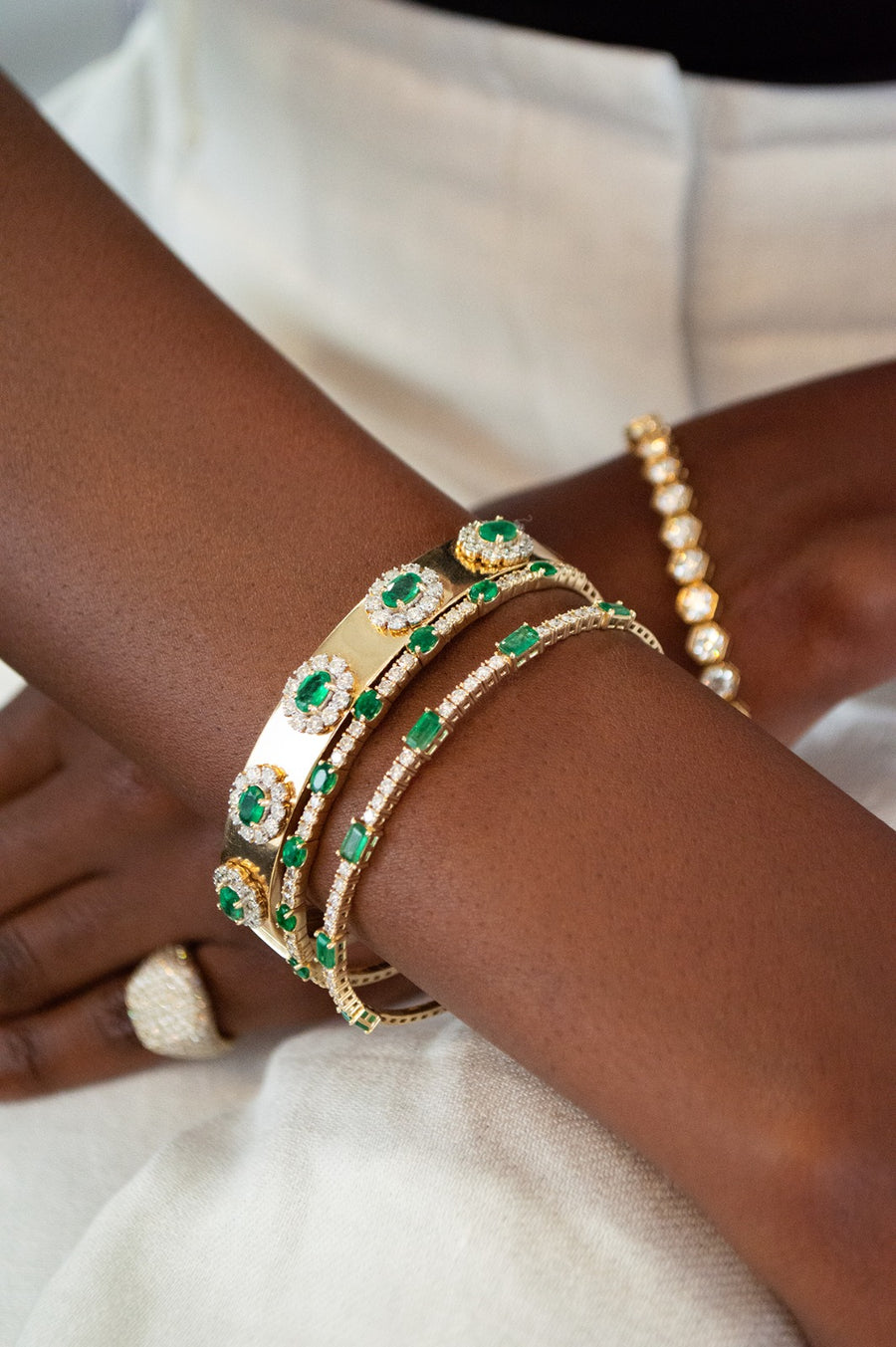 4.85ct Diamond Emerald 14K Gold Bangle Bracelet