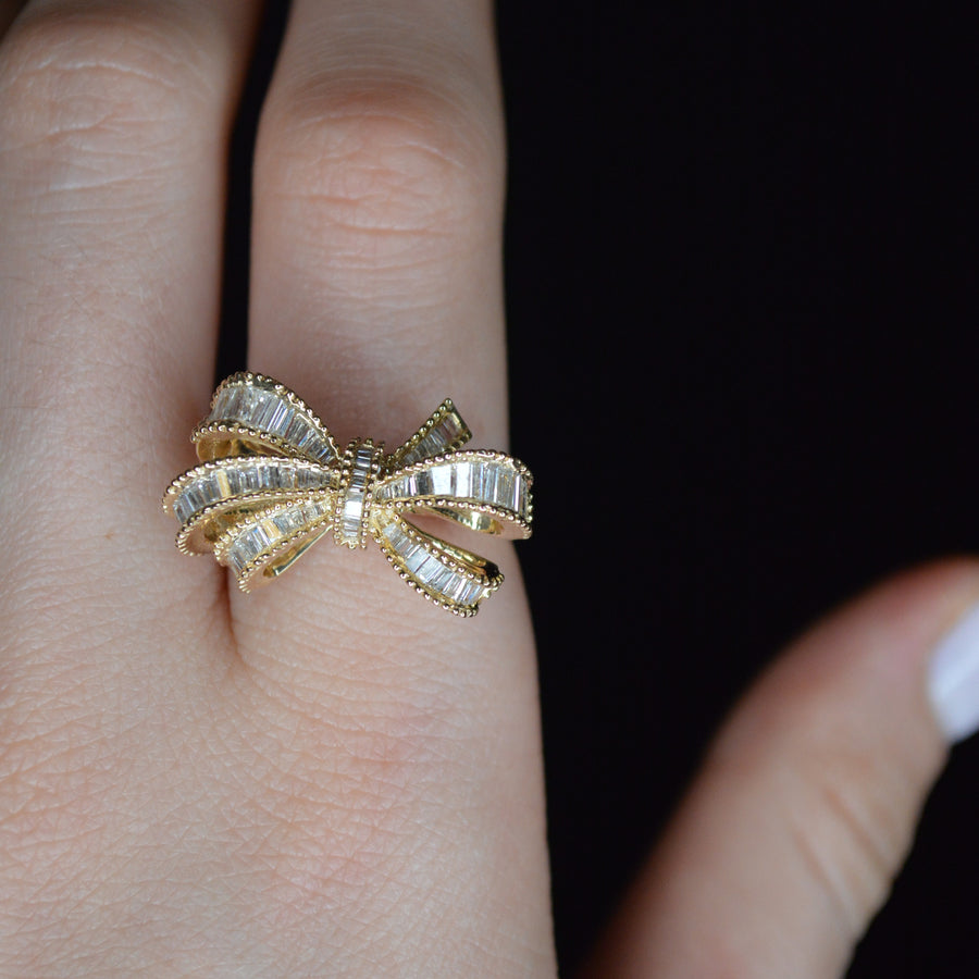 0.90ct Diamond 14K Gold Baguette Cut Bow Ring