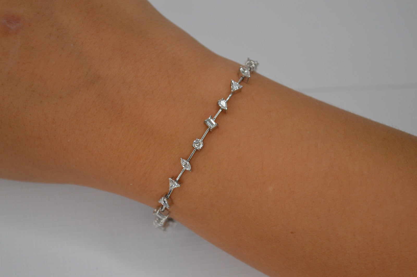 1.64ct Diamond 18K Gold Multi Shape Link Tennis Bracelet
